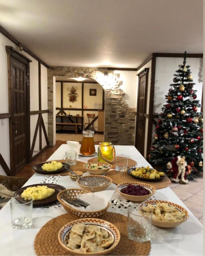 Karpatska Mria Hotel Yaremche Luaran gambar