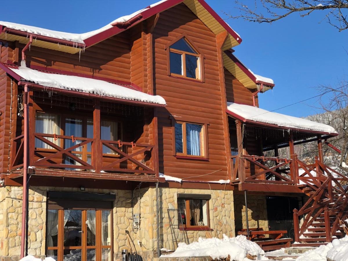 Karpatska Mria Hotel Yaremche Luaran gambar
